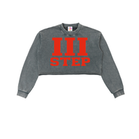 III STEP SNOW WASH RAW EDGE CROPPED SWEATSHIRT